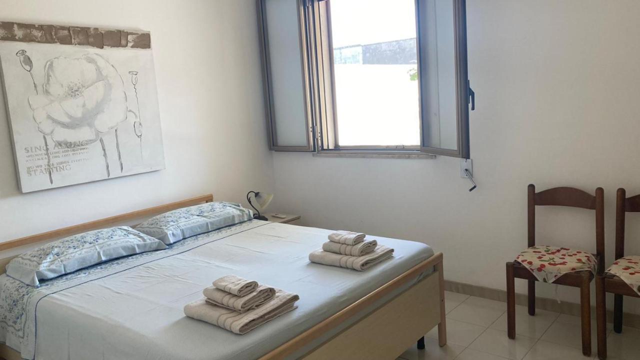 Casina Sofia Βίλα Torre Specchia Ruggeri Εξωτερικό φωτογραφία